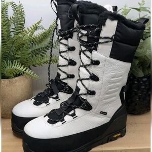 UGG Shasta Cold Weather Tall Leather Platform Women's Size 10 Boots Winter Snow